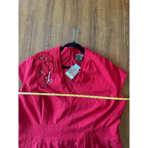 Taylor Embellished Shoulder Dress‎ size 18W Red with Pockets - Picture 10 of 13